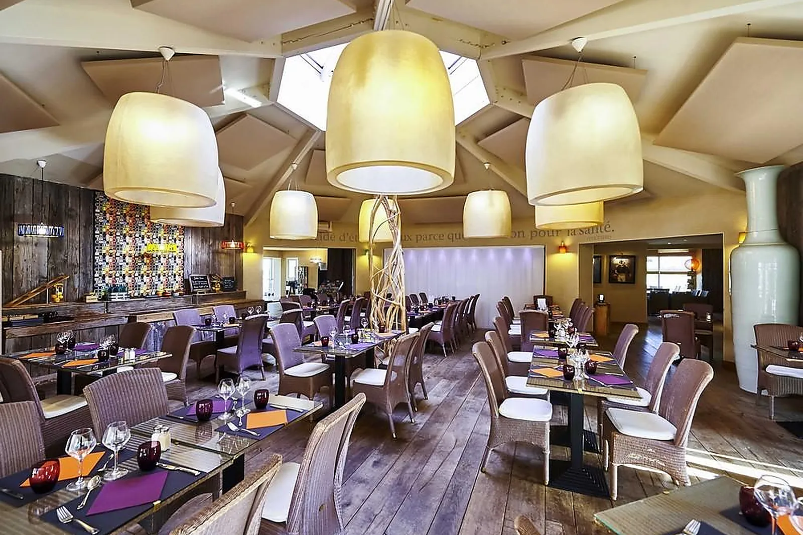 Lieux événementiels, IBIS STYLES CHOLET