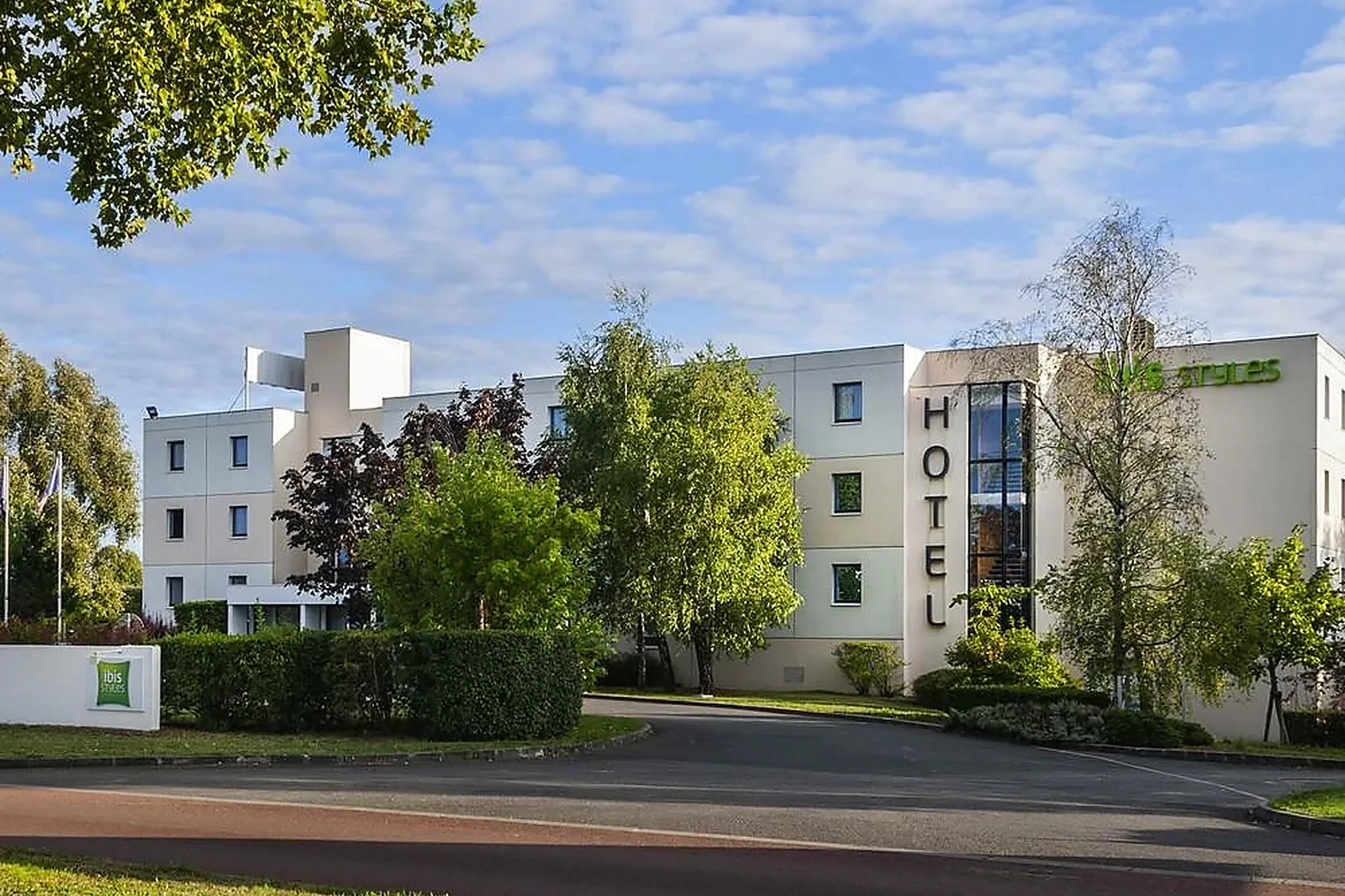 Lieux événementiels, IBIS STYLES COGNAC