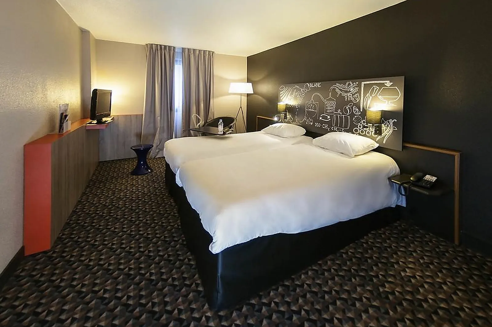 Lieux événementiels, IBIS STYLES COGNAC