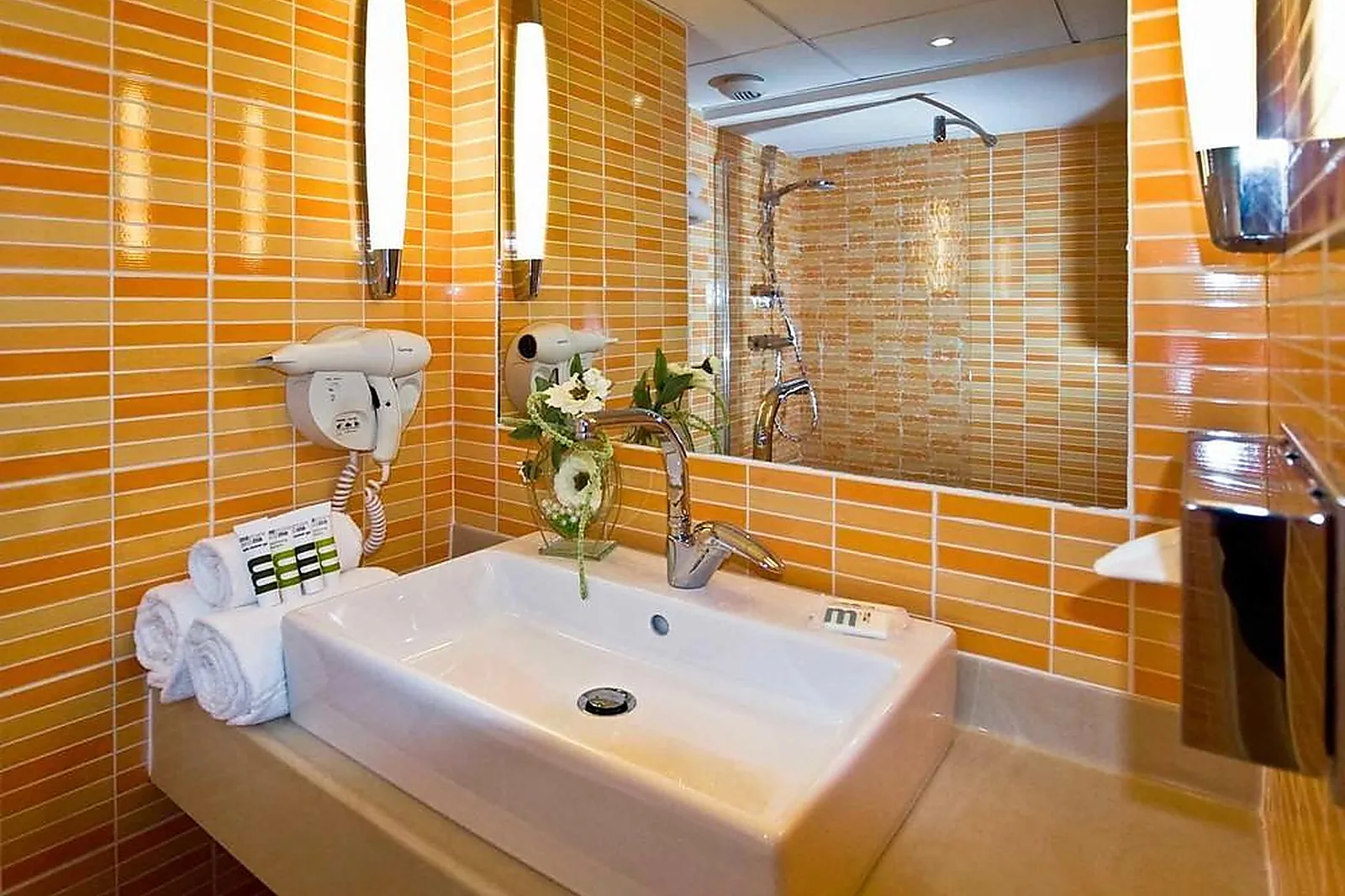 Lieux événementiels, IBIS STYLES COGNAC