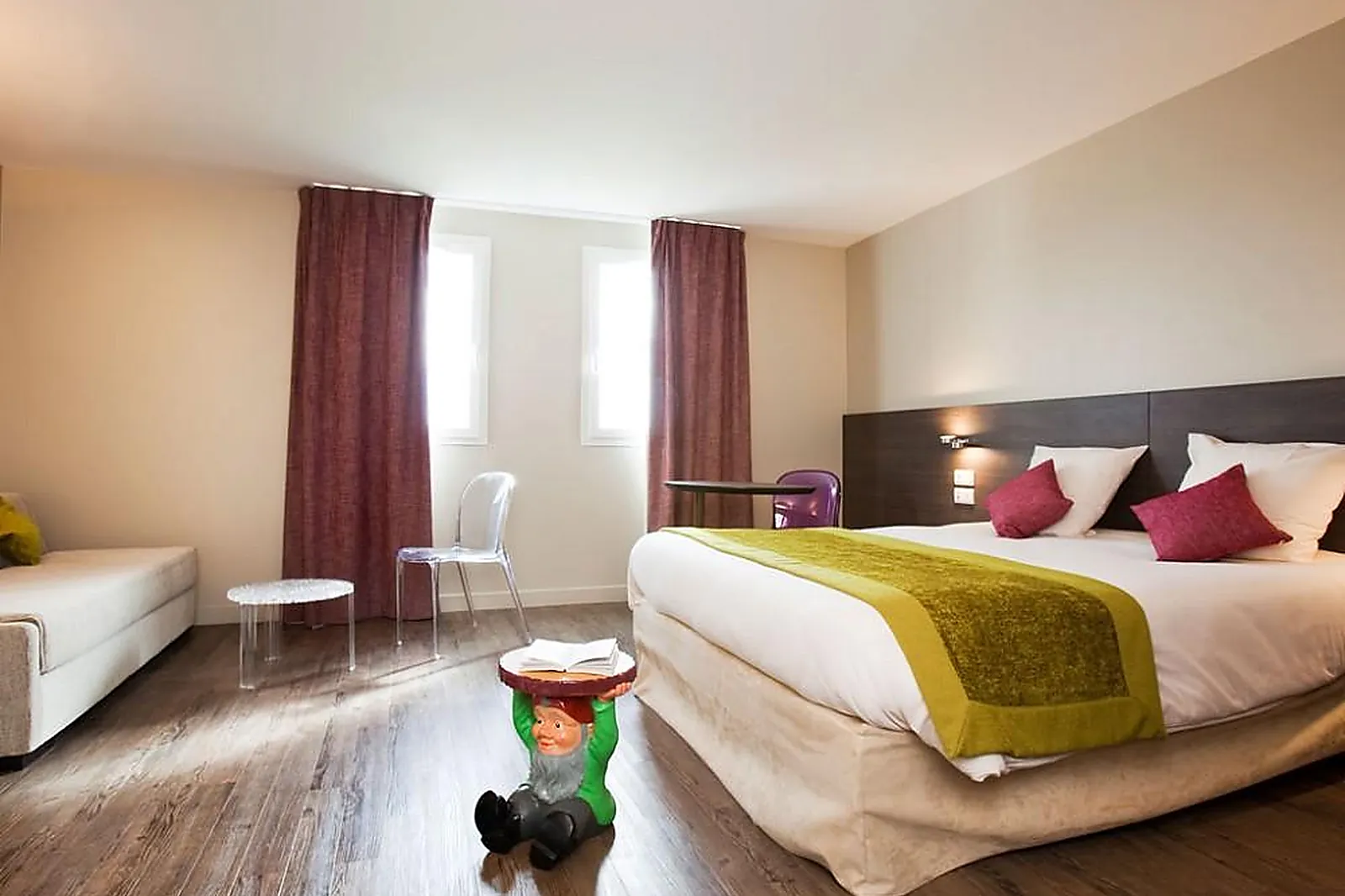 Lieux événementiels, IBIS STYLES COMPIÈGNE