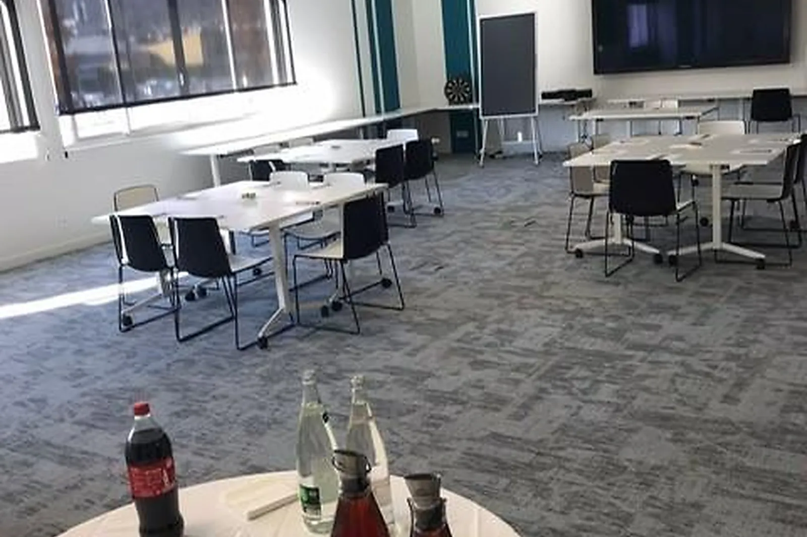 Lieux événementiels, IBIS STYLES CROLLES GRENOBLE A41