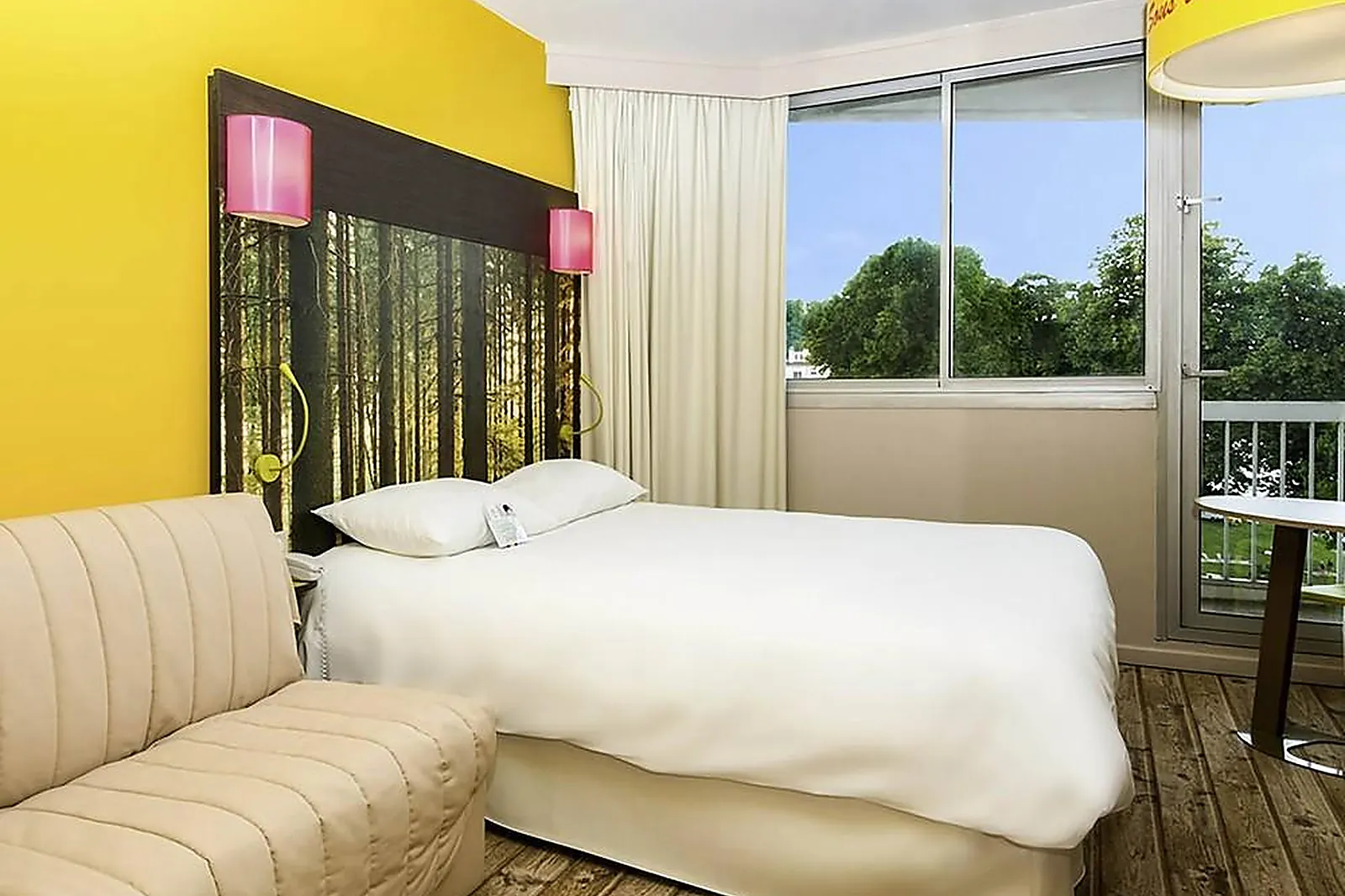 Lieux événementiels, IBIS STYLES DAX MIRADOUR