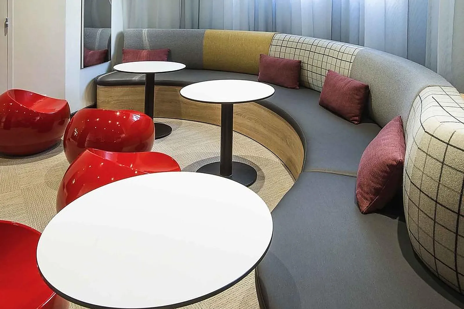 Lieux événementiels, IBIS STYLES DEAUVILLE CENTRE