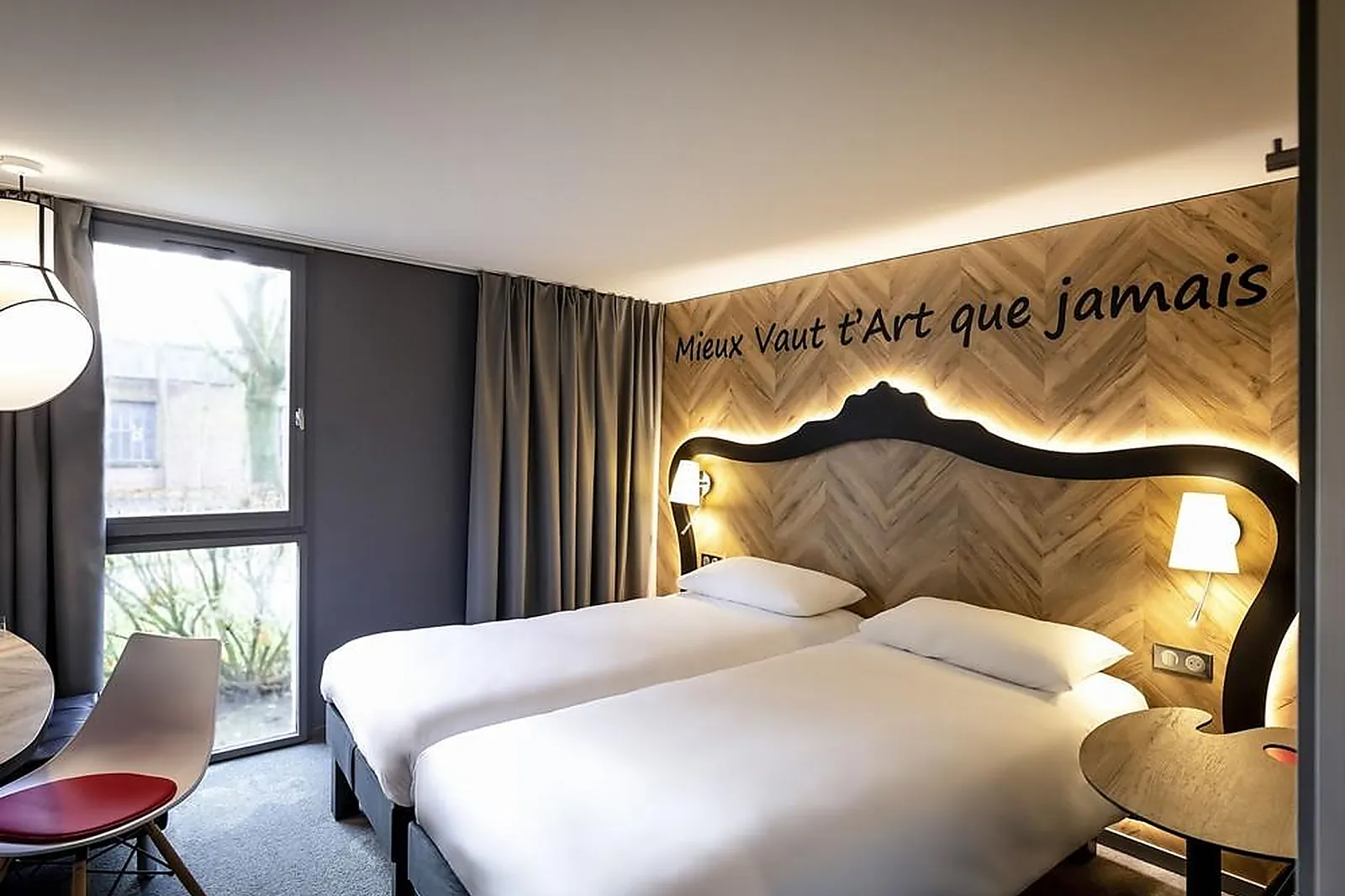 Lieux événementiels, IBIS STYLES DOUAI GAYANT EXPO TRAIN STATION HOTEL