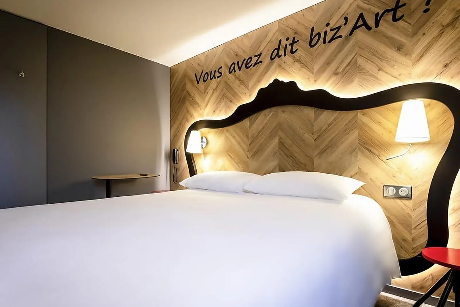 Lieux événementiels, IBIS STYLES DOUAI GAYANT EXPO TRAIN STATION HOTEL