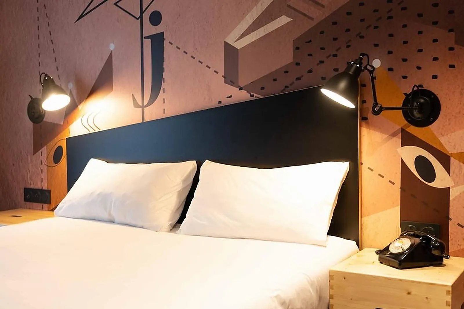 Lieux événementiels, IBIS STYLES DREUX CENTRE GARE