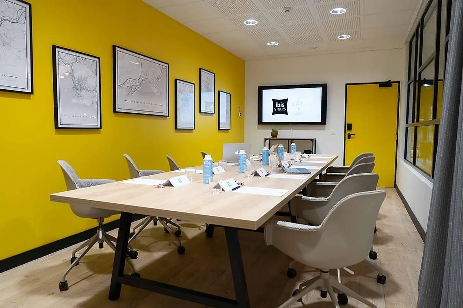 Lieux événementiels, IBIS STYLES DREUX CENTRE GARE