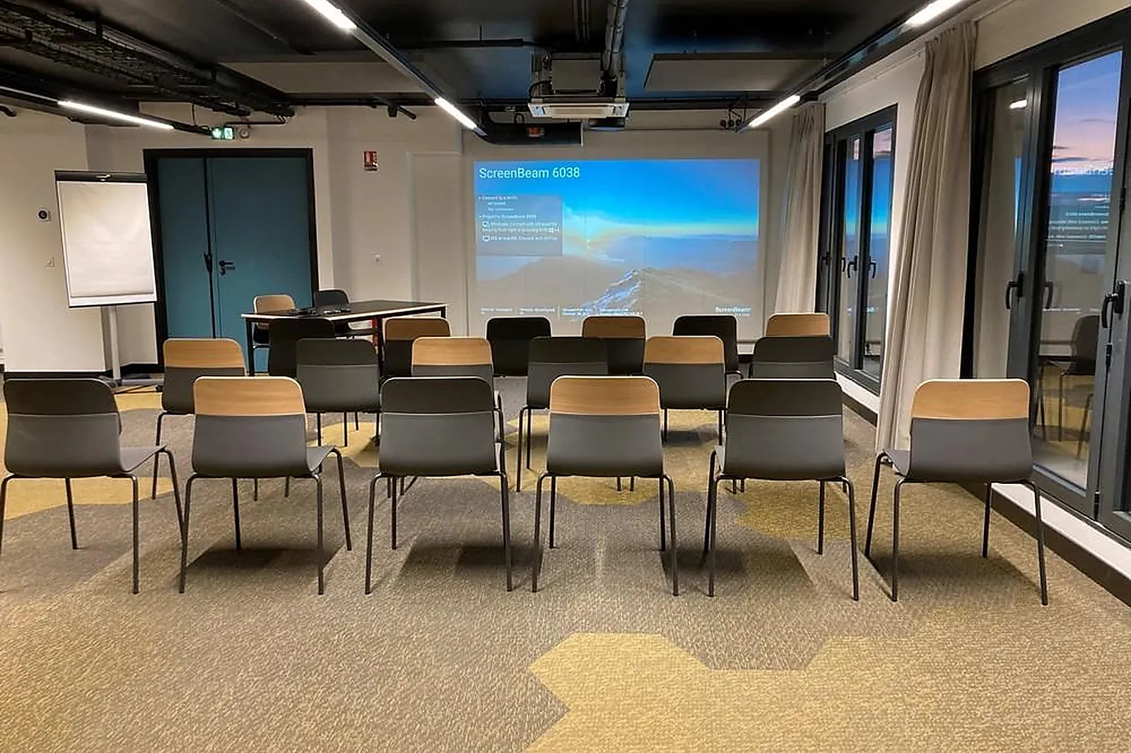 Lieux événementiels, IBIS STYLES DREUX CENTRE GARE