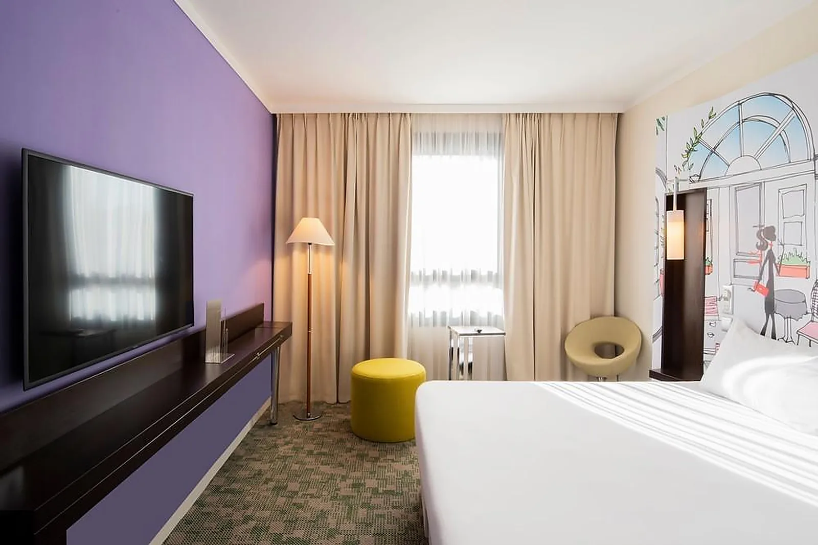 Lieux événementiels, IBIS STYLES EVRY COURCOURONNES