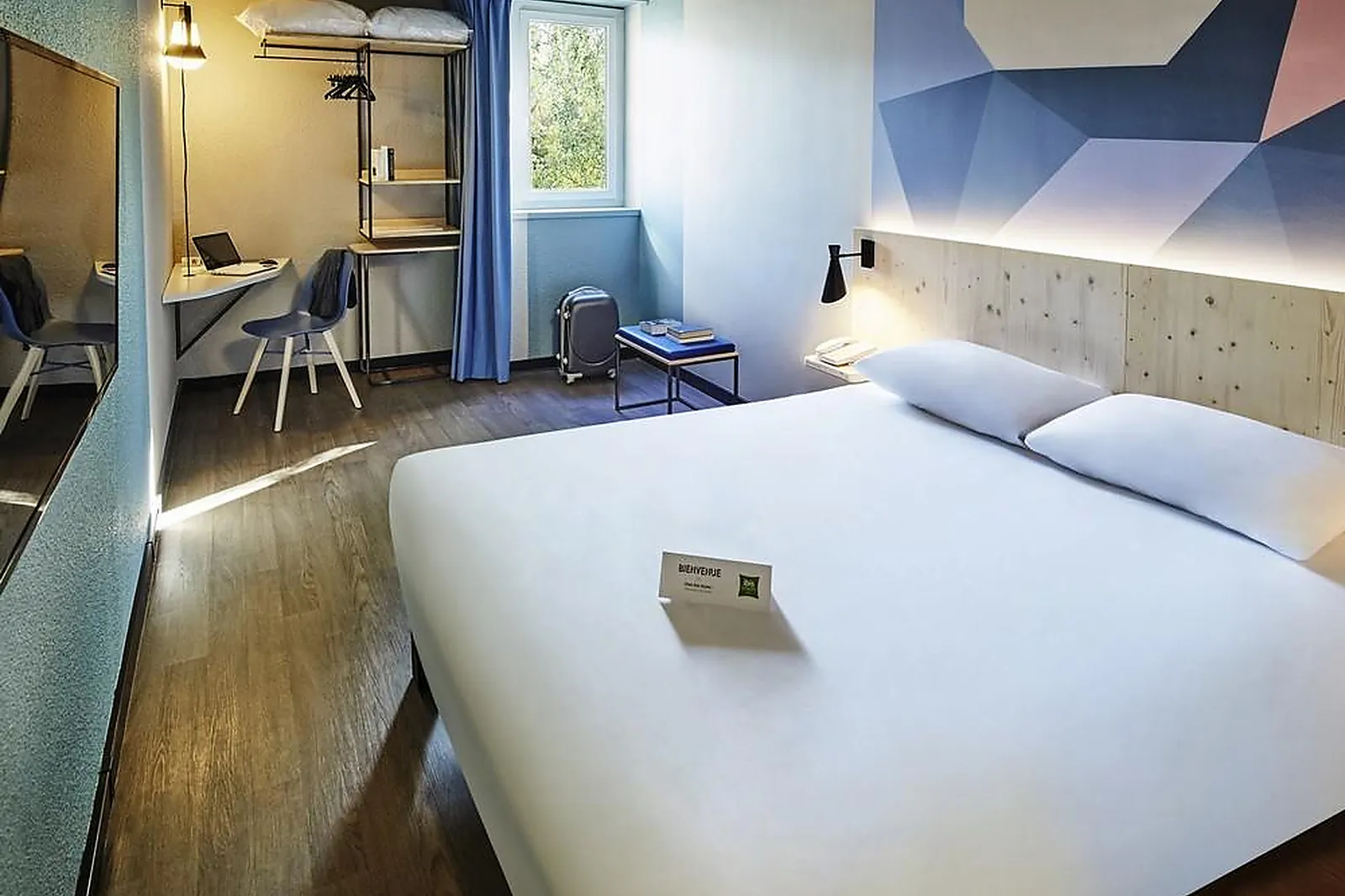 Lieux événementiels, IBIS STYLES EVRY LISSES