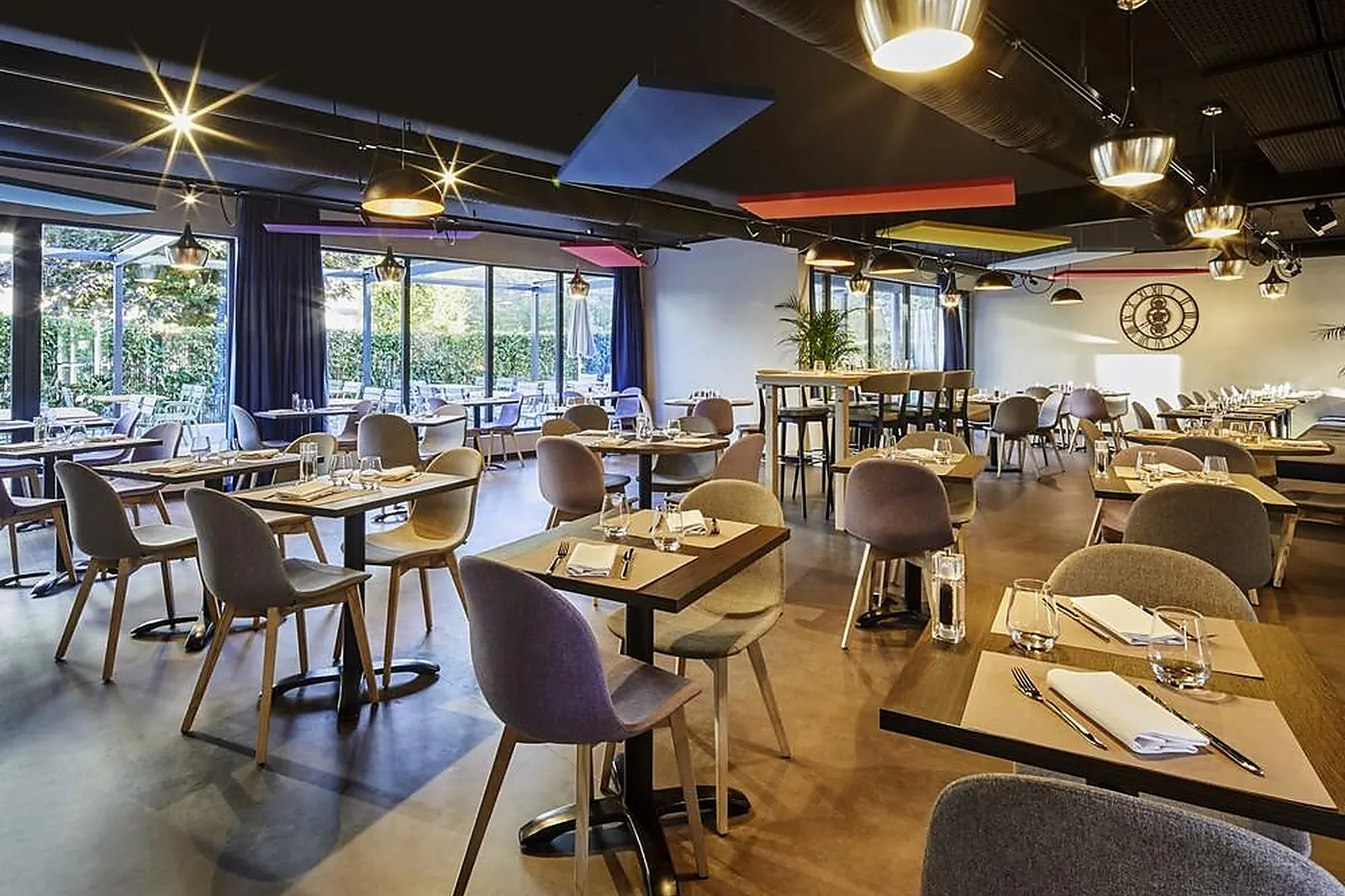 Lieux événementiels, IBIS STYLES EVRY LISSES