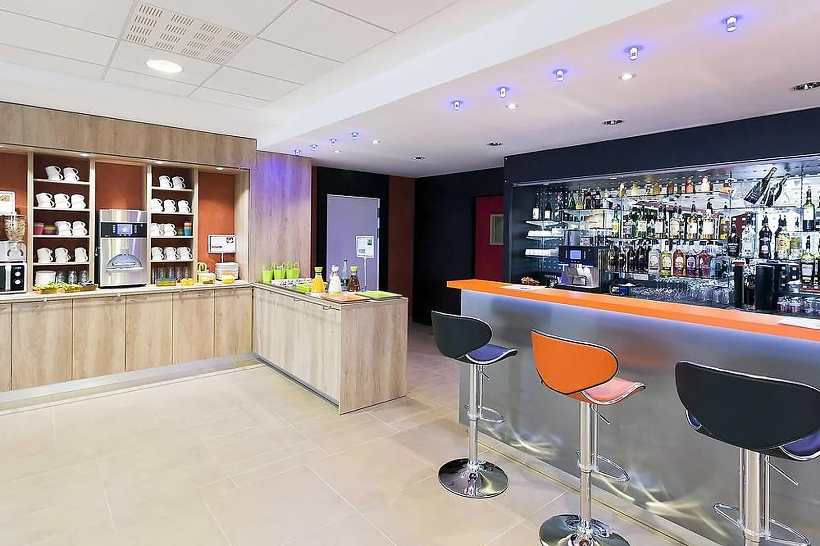 Lieux événementiels, IBIS STYLES FLERS