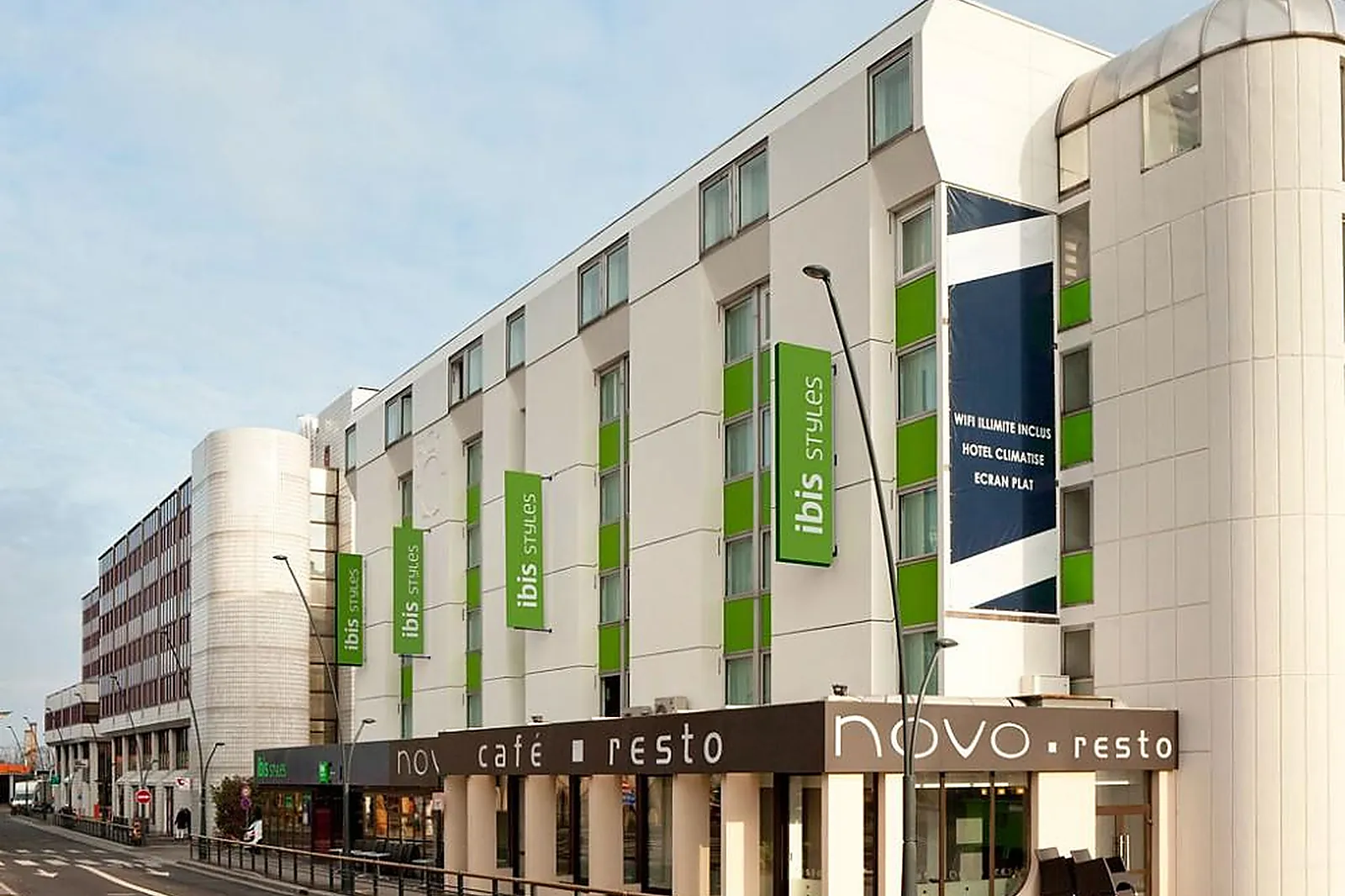 Lieux événementiels, IBIS STYLES FONTENAY