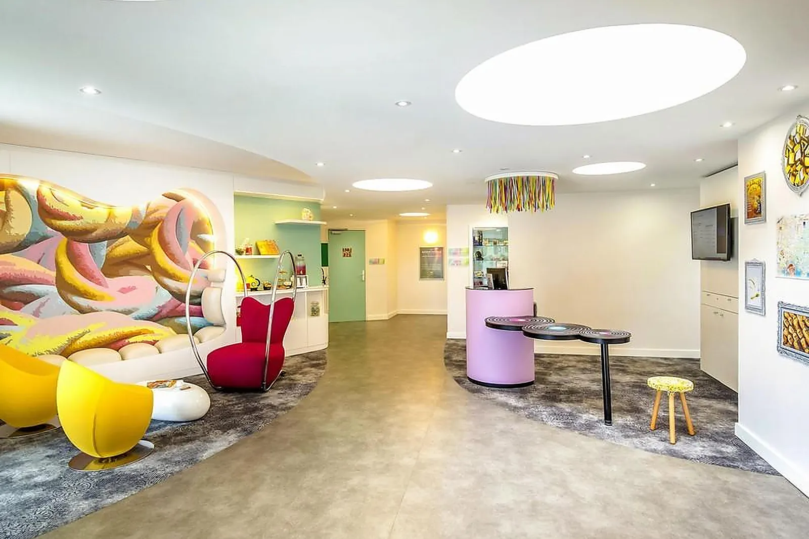 Lieux événementiels, IBIS STYLES FRÉJUS SAINT-RAPHAËL