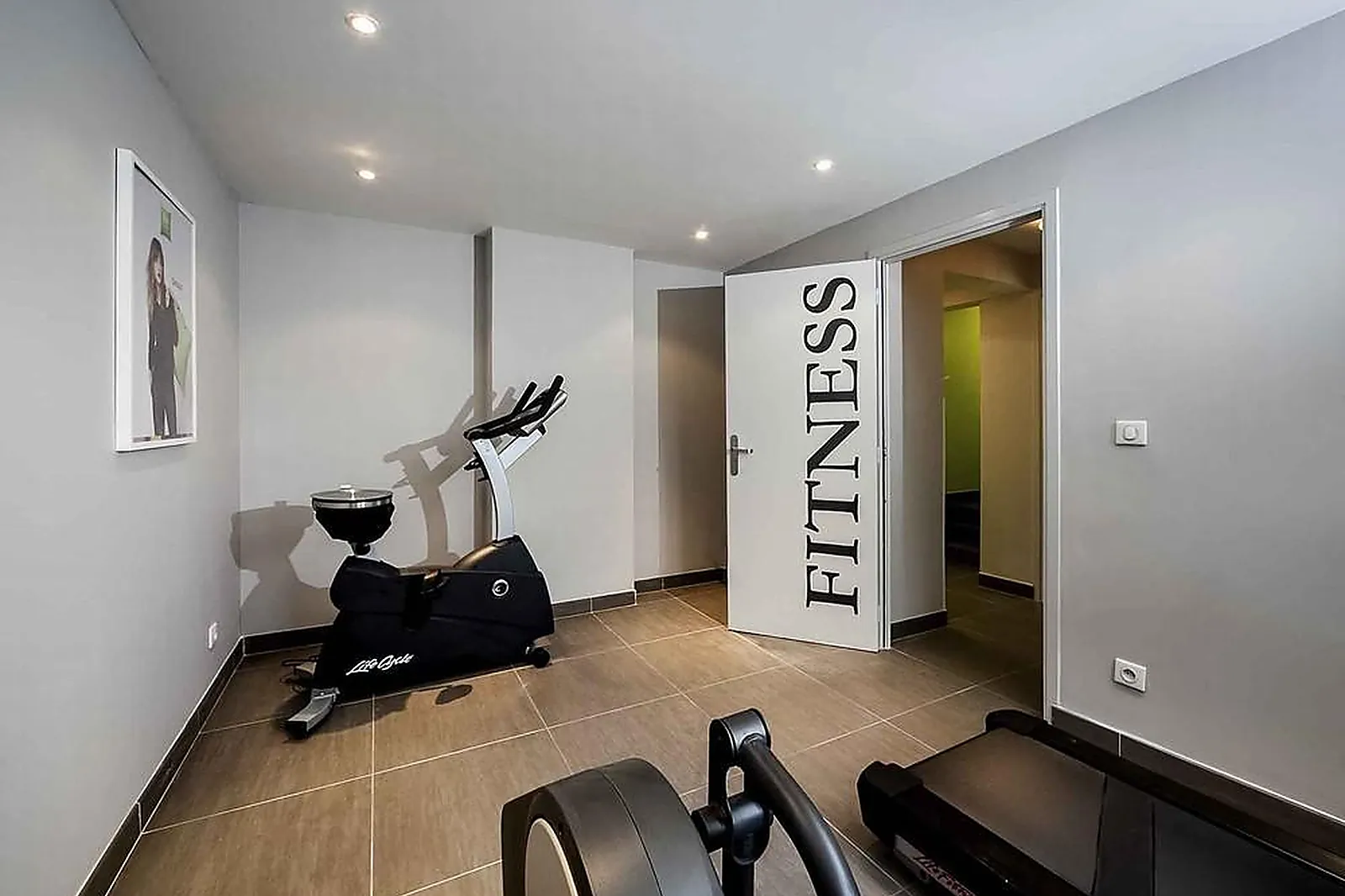 Lieux événementiels, IBIS STYLES JUAN-LES-PINS