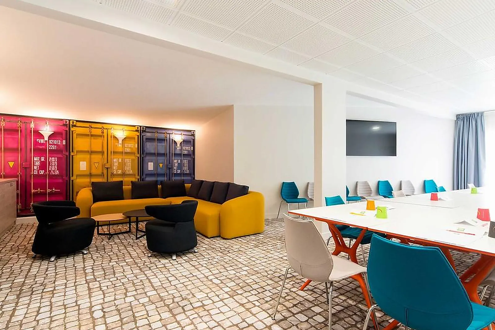 Lieux événementiels, IBIS STYLES LA ROCHELLE CENTRE