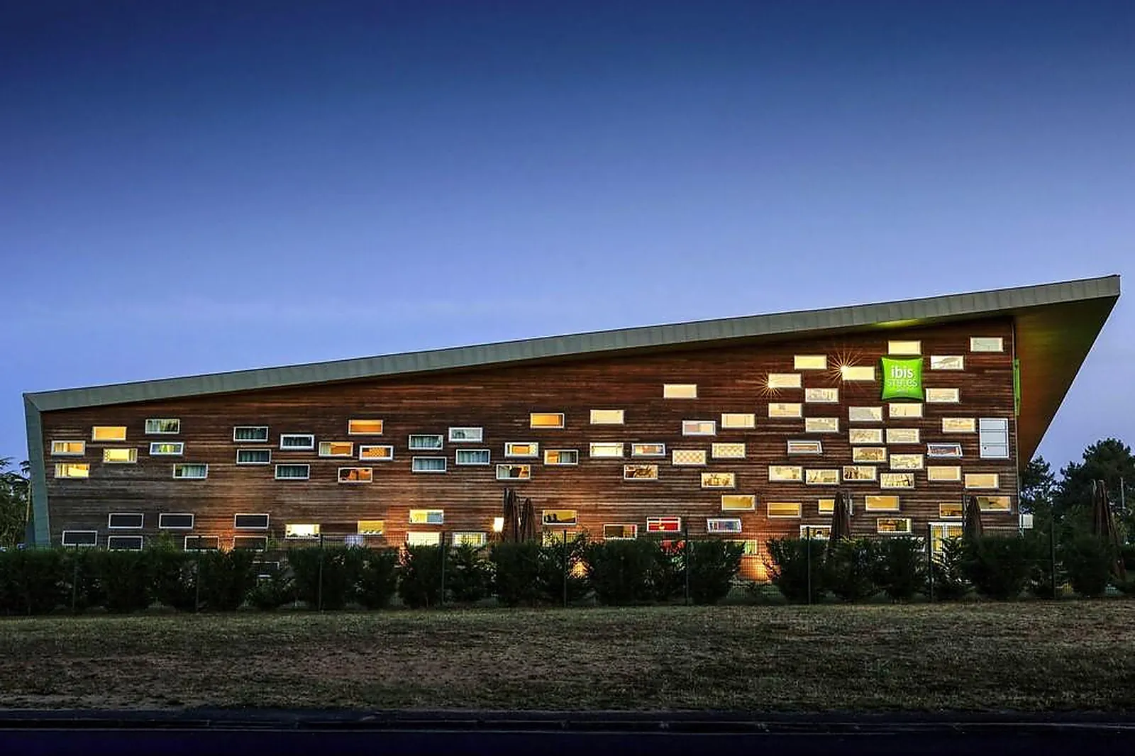 Lieux événementiels, IBIS STYLES LE MANS SUD MULSANNE