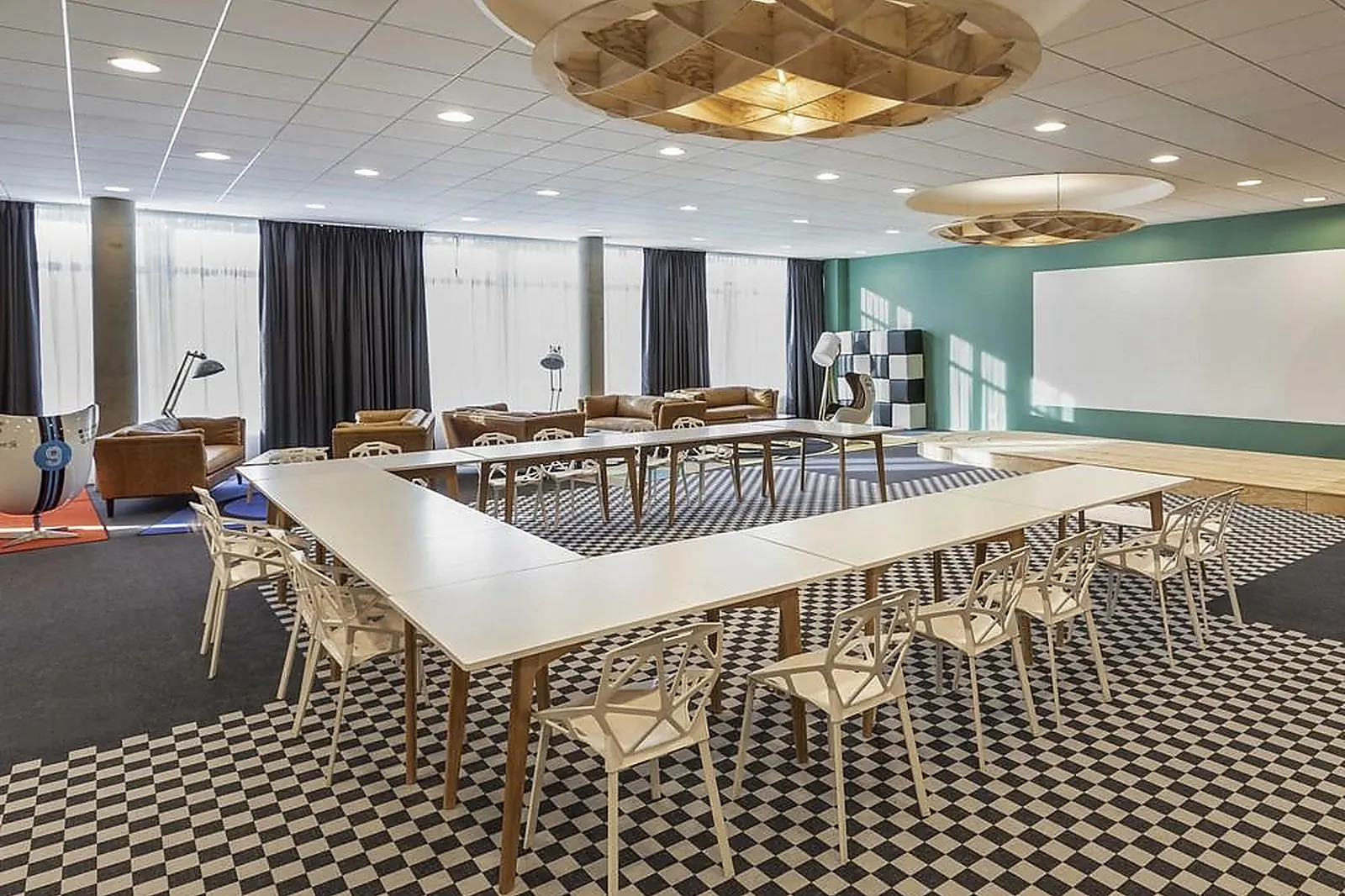 Lieux événementiels, IBIS STYLES LE MANS SUD MULSANNE