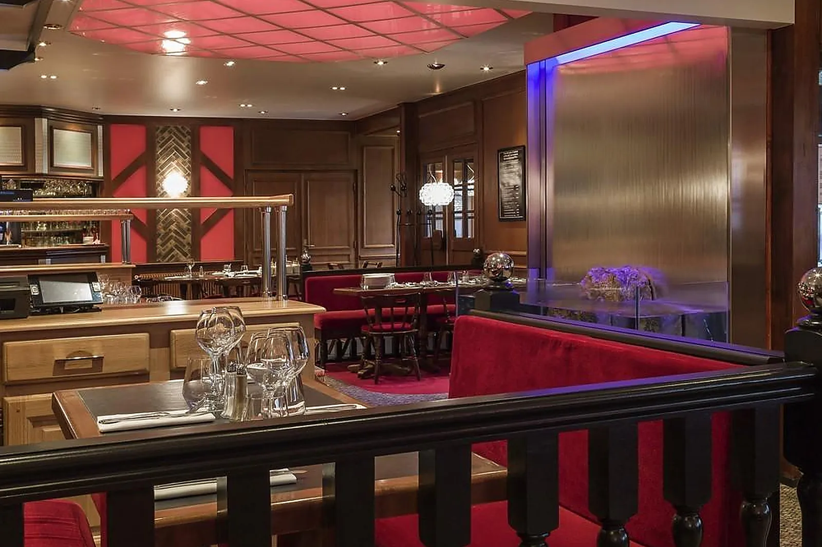 Lieux événementiels, IBIS STYLES LE PUY-EN-VELAY