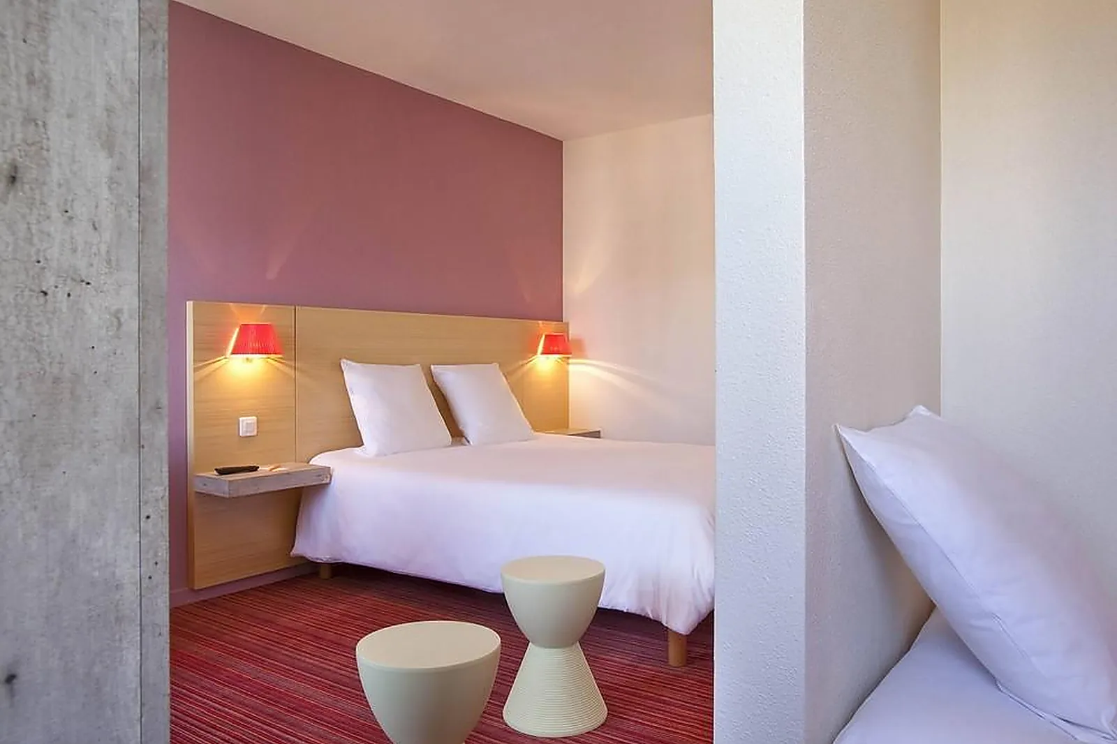 Lieux événementiels, IBIS STYLES LE PUY-EN-VELAY