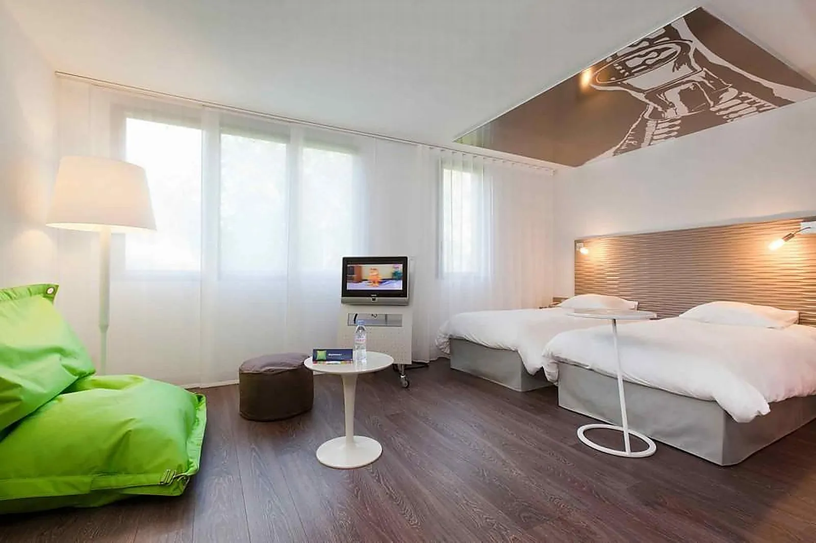 Lieux événementiels, IBIS STYLES LILLE AÉROPORT