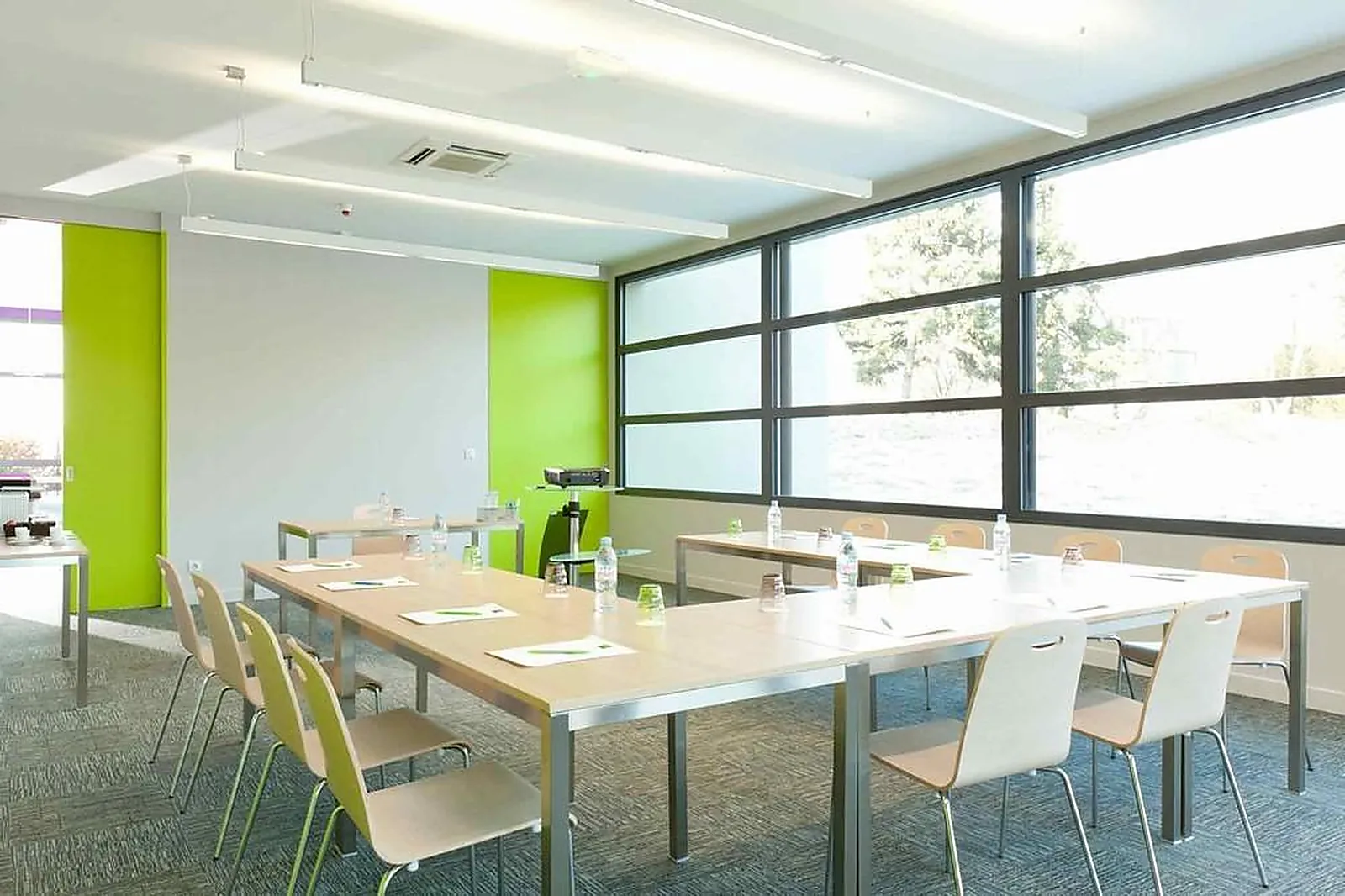 Lieux événementiels, IBIS STYLES LILLE AÉROPORT