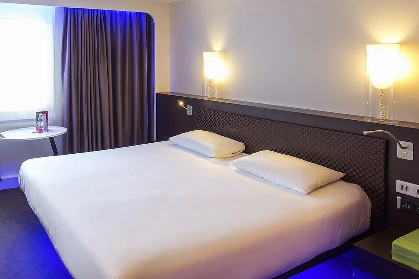 Lieux événementiels, IBIS STYLES LORIENT CAUDAN