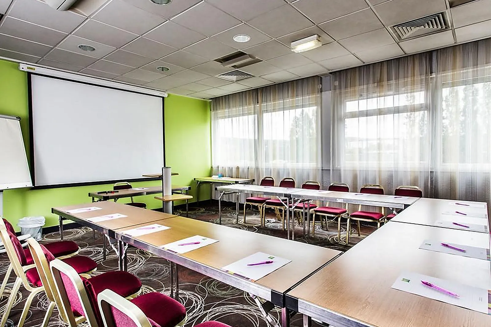 Lieux événementiels, IBIS STYLES LYON SUD VIENNE