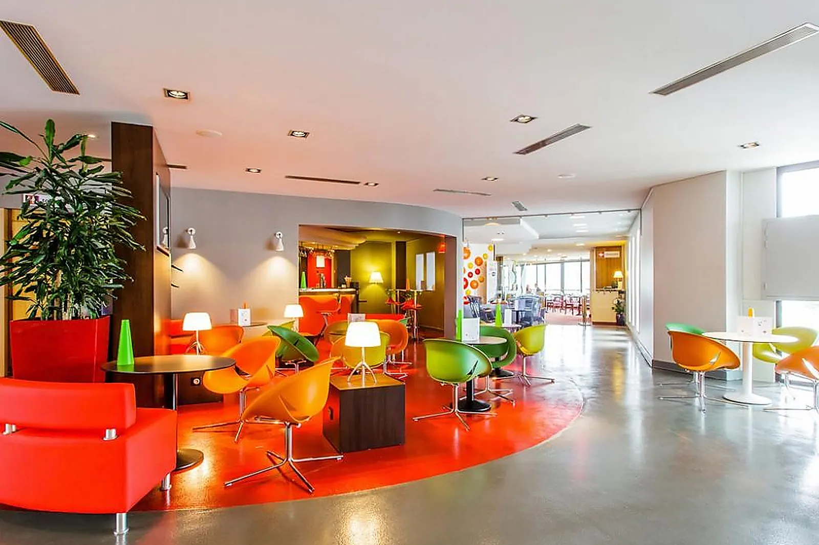 Lieux événementiels, IBIS STYLES LYON SUD VIENNE
