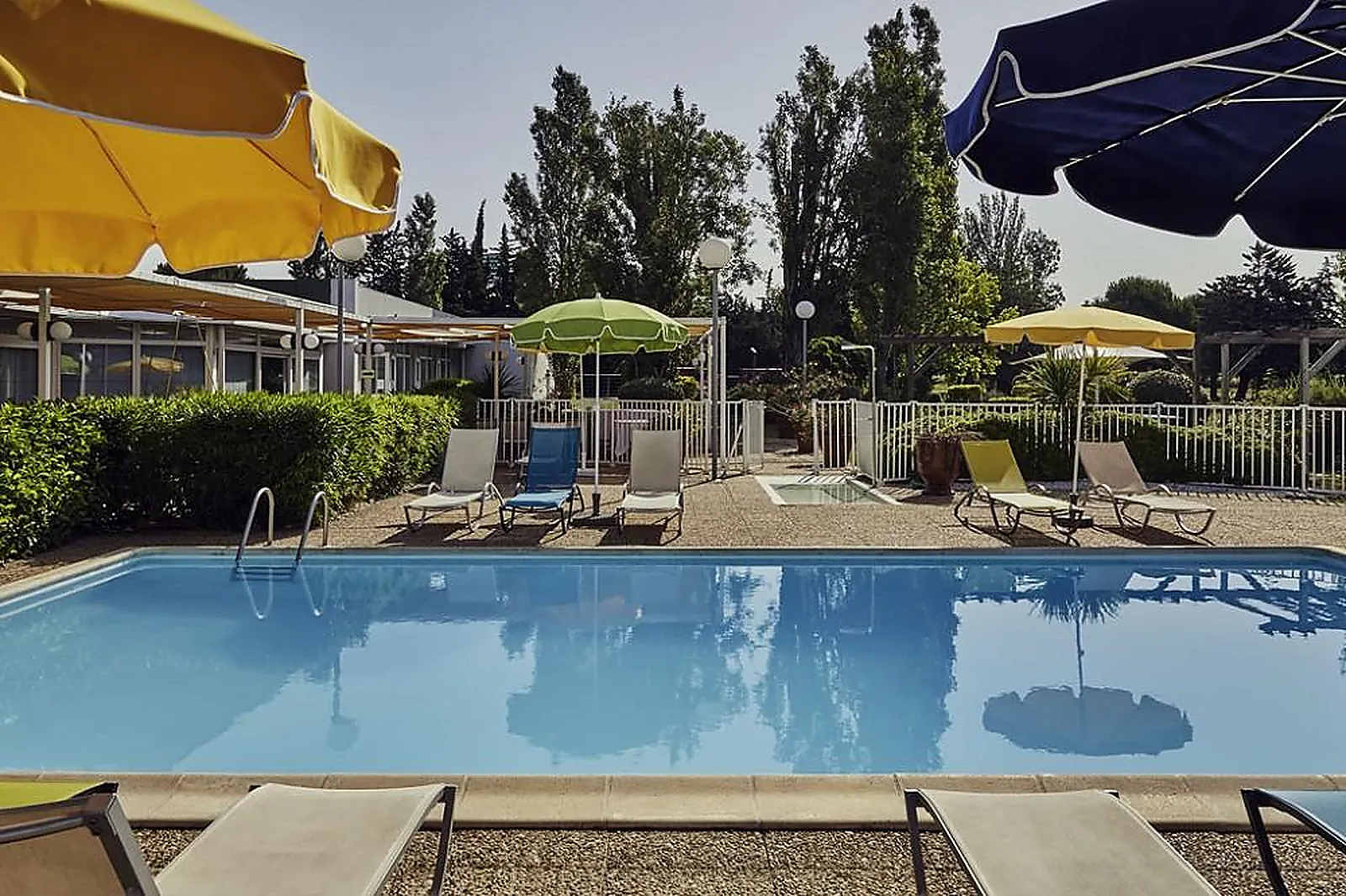 Lieux événementiels, IBIS STYLES MARSEILLE AÉROPORT