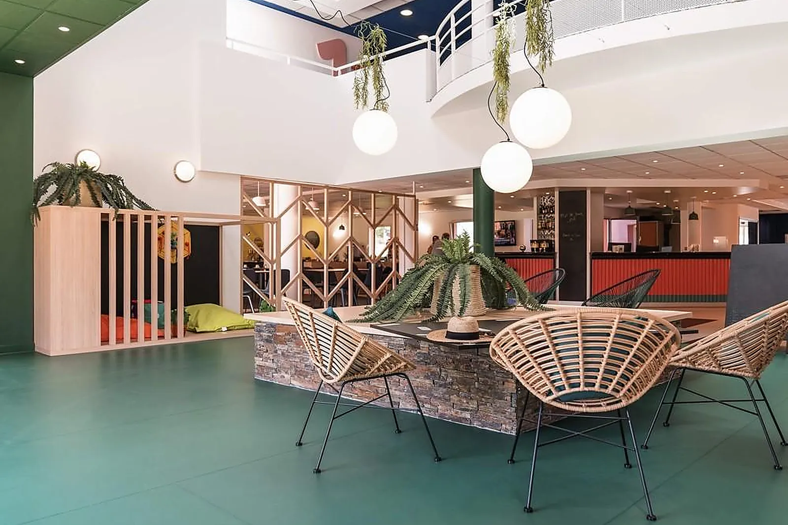 Lieux événementiels, IBIS STYLES MARSEILLE PLAN DE CAMPAGNE