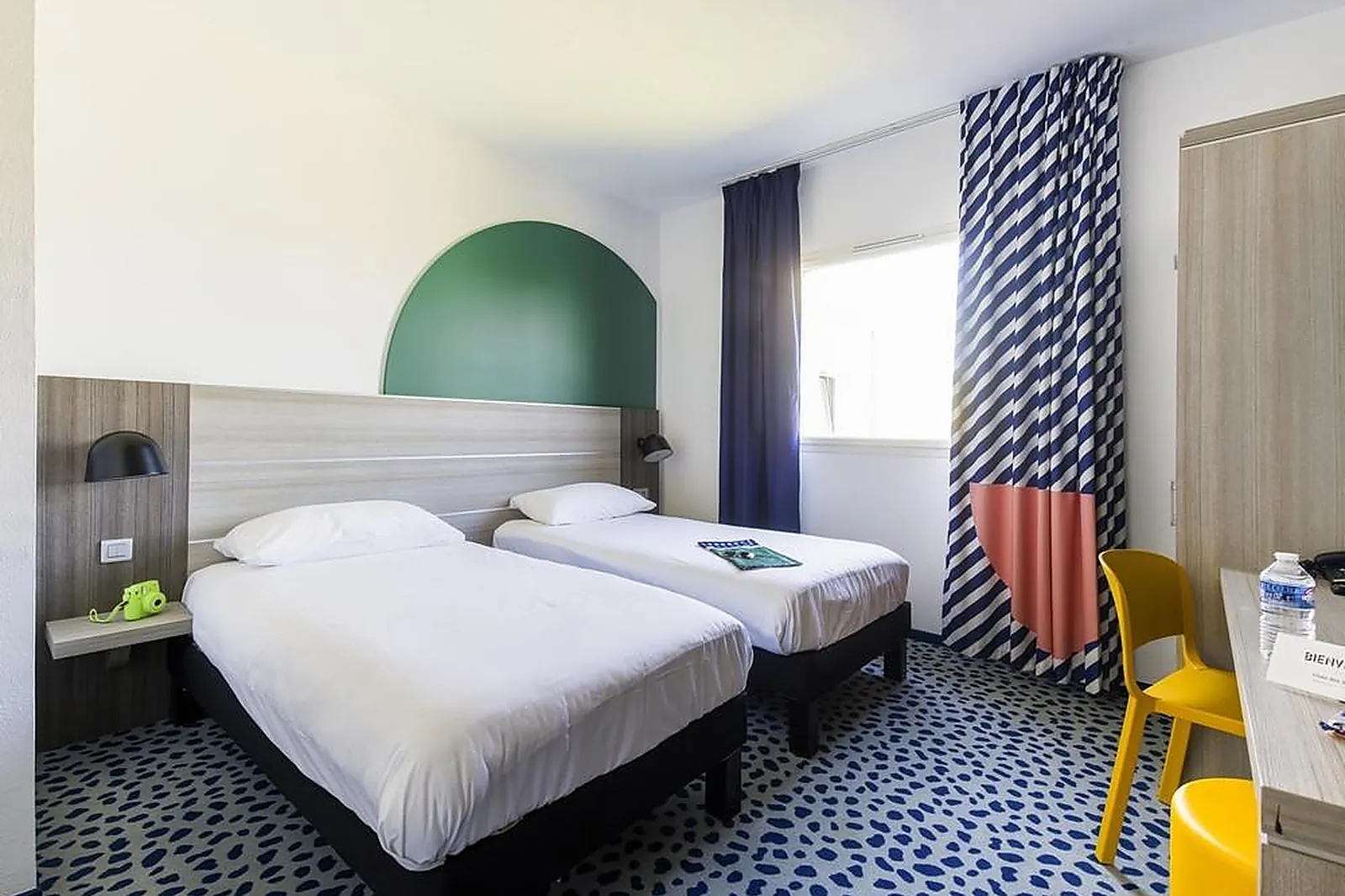 Lieux événementiels, IBIS STYLES MARSEILLE PLAN DE CAMPAGNE