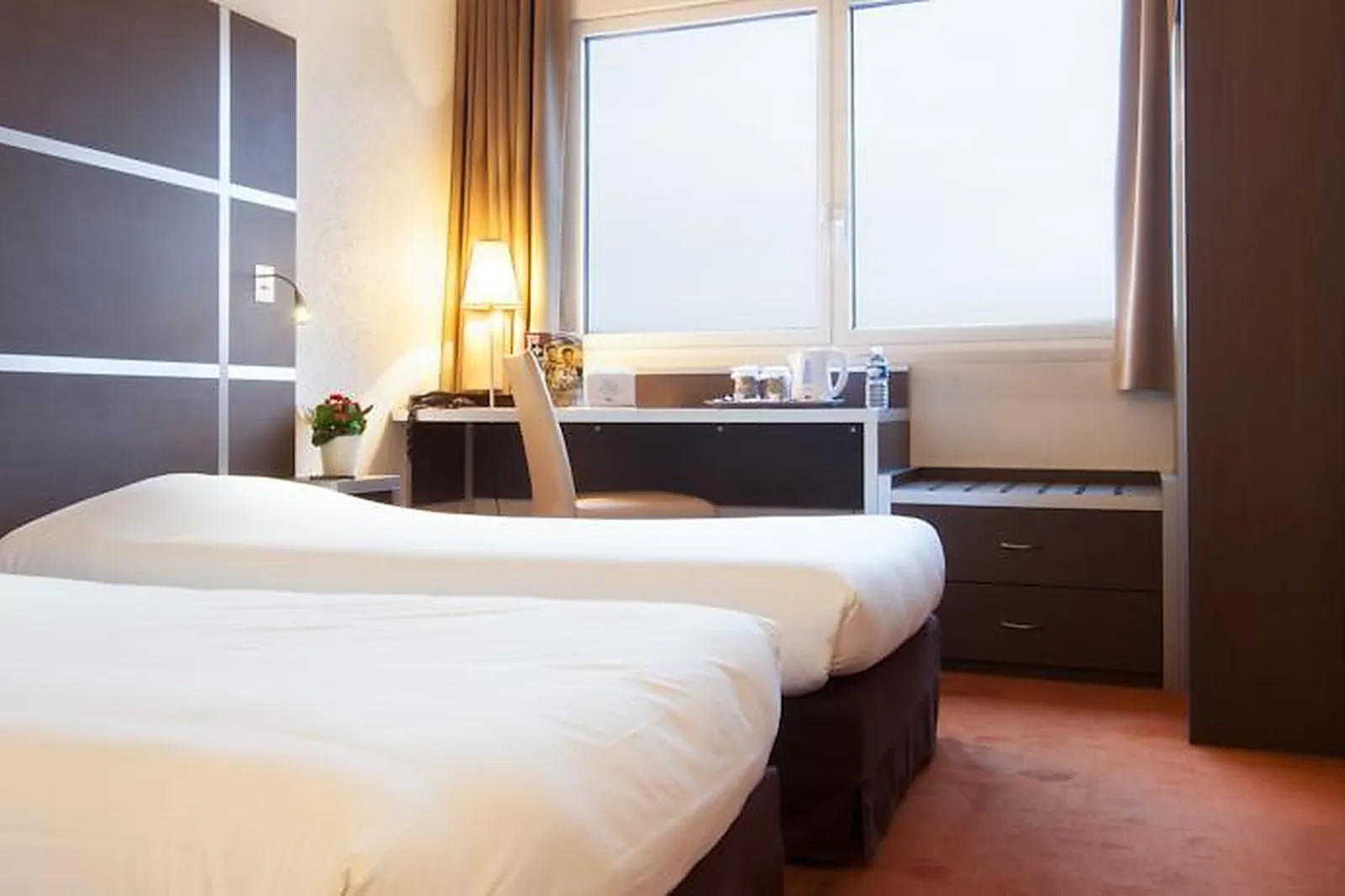 Lieux événementiels, IBIS STYLES MASSY OPÉRA