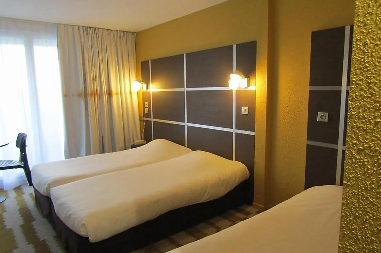 Lieux événementiels, IBIS STYLES MASSY OPÉRA