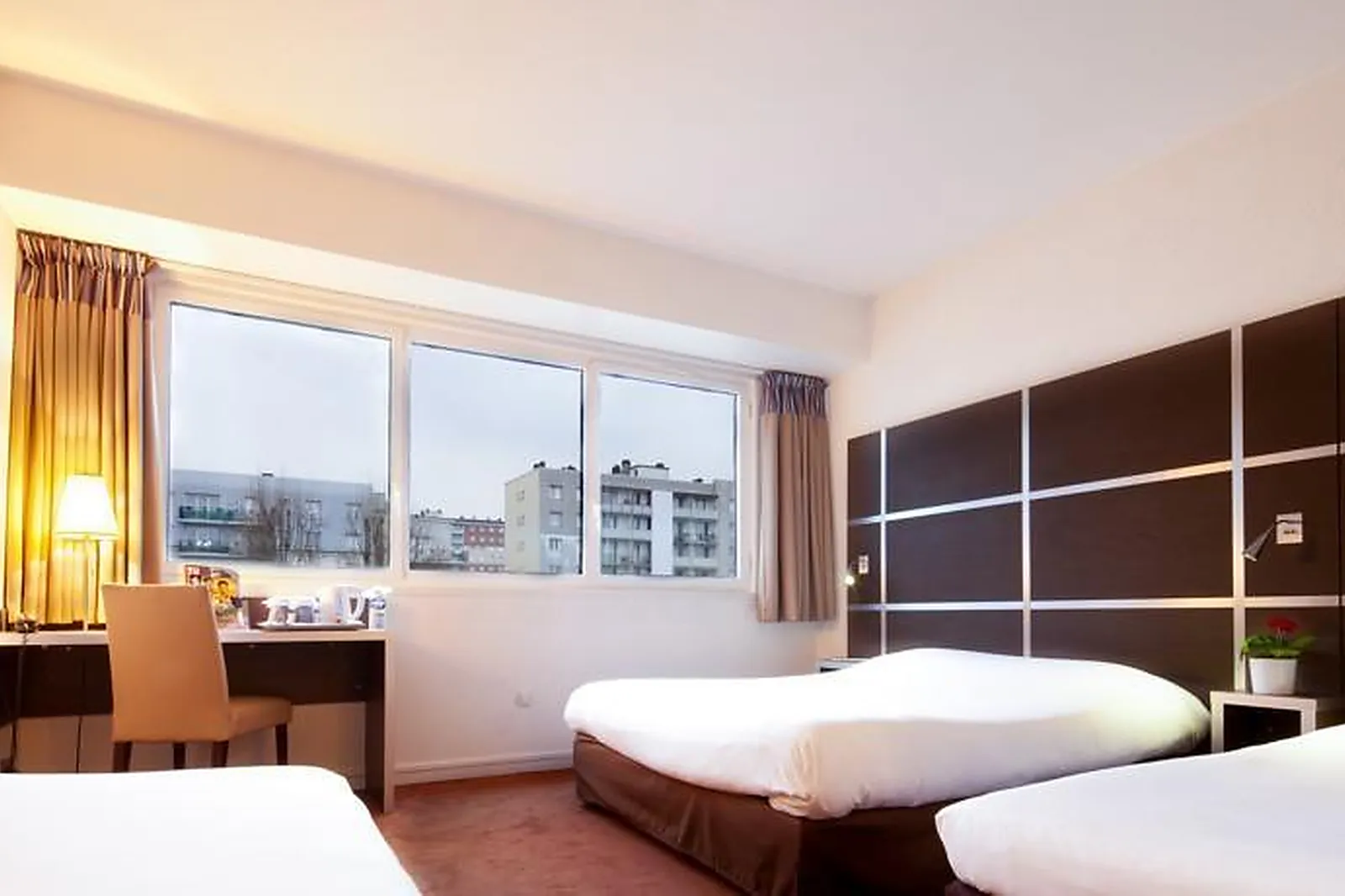 Lieux événementiels, IBIS STYLES MASSY OPÉRA