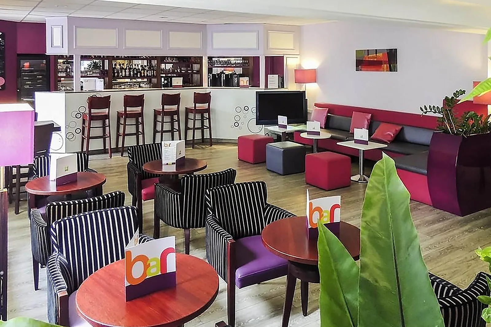 Lieux événementiels, IBIS STYLES MELUN