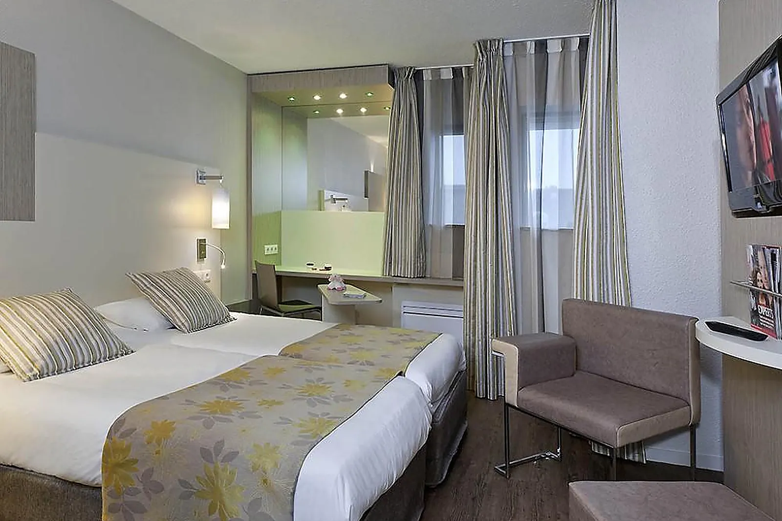 Lieux événementiels, IBIS STYLES MELUN