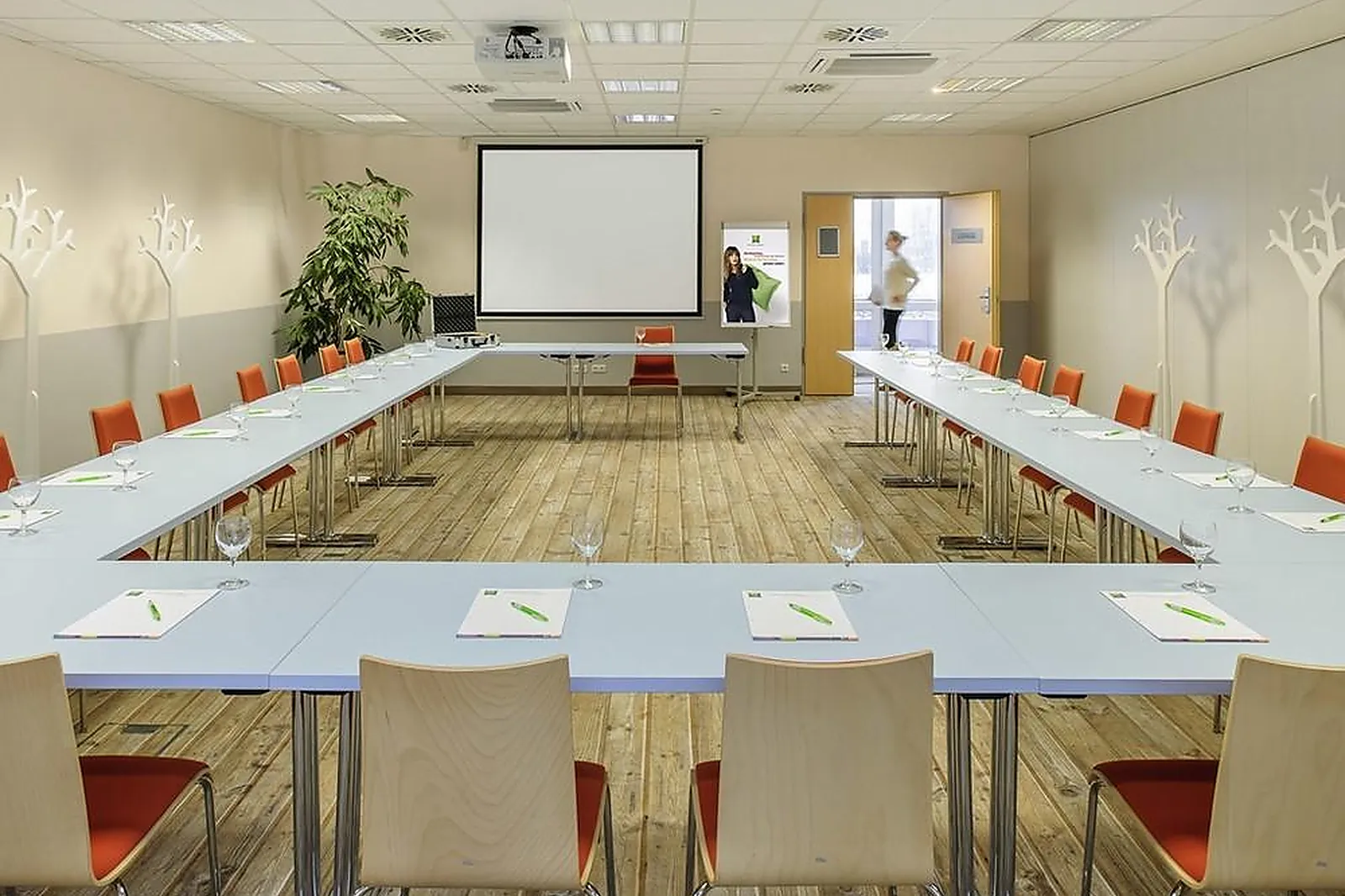 Lieux événementiels, IBIS STYLES MONTBELIARD CENTRE VELOTTE