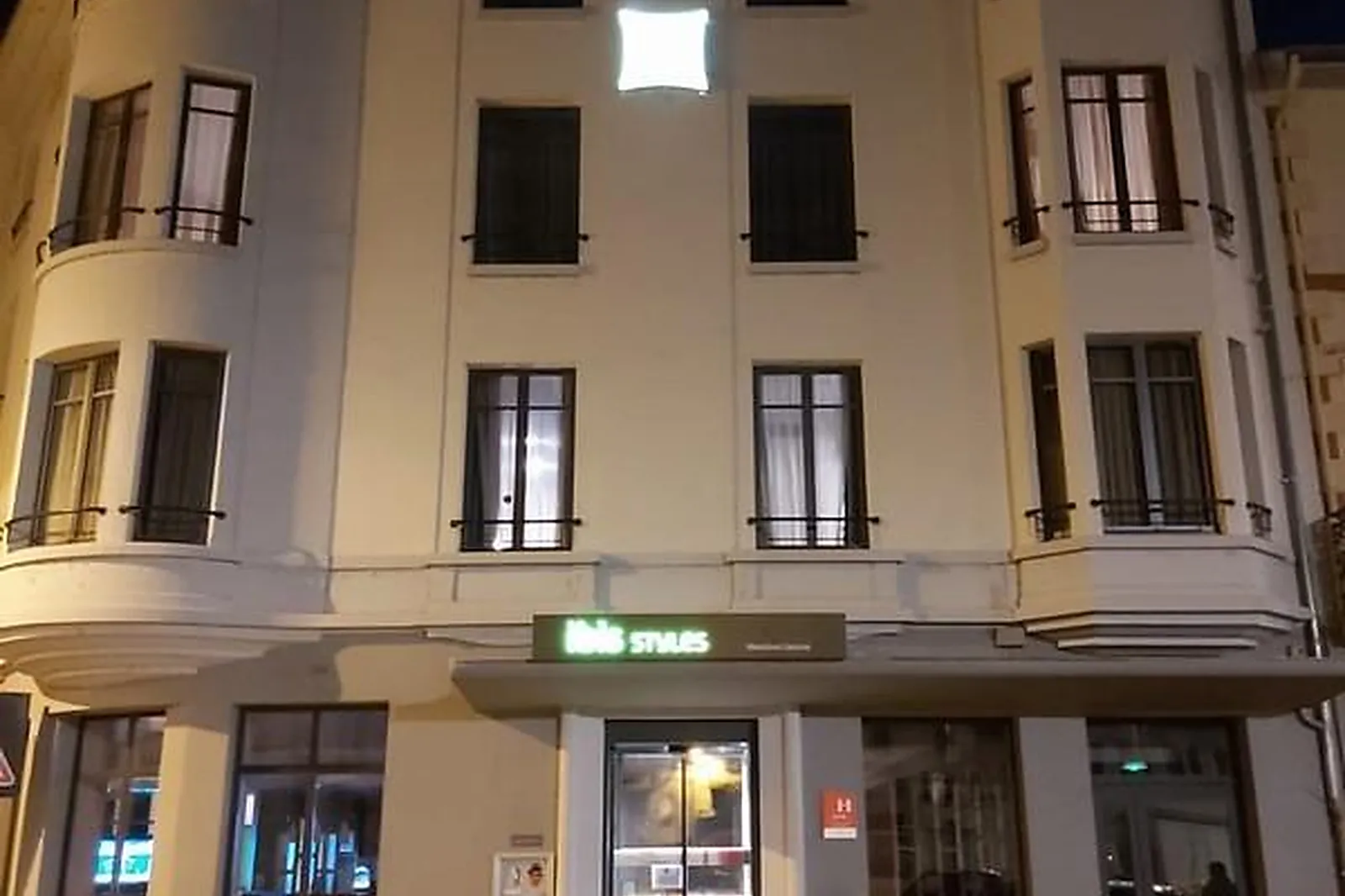 Lieux événementiels, IBIS STYLES MOULINS CENTRE VILLE