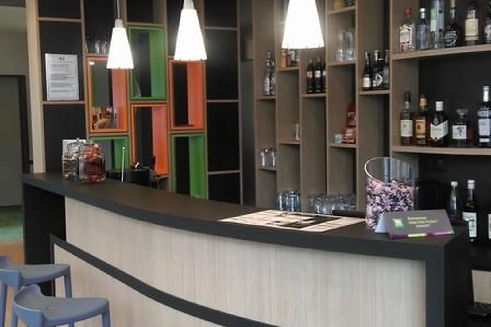 Lieux événementiels, IBIS STYLES MOULINS CENTRE VILLE