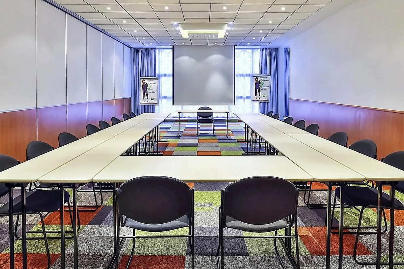 Lieux événementiels, IBIS STYLES NANCY SUD HOUDEMONT