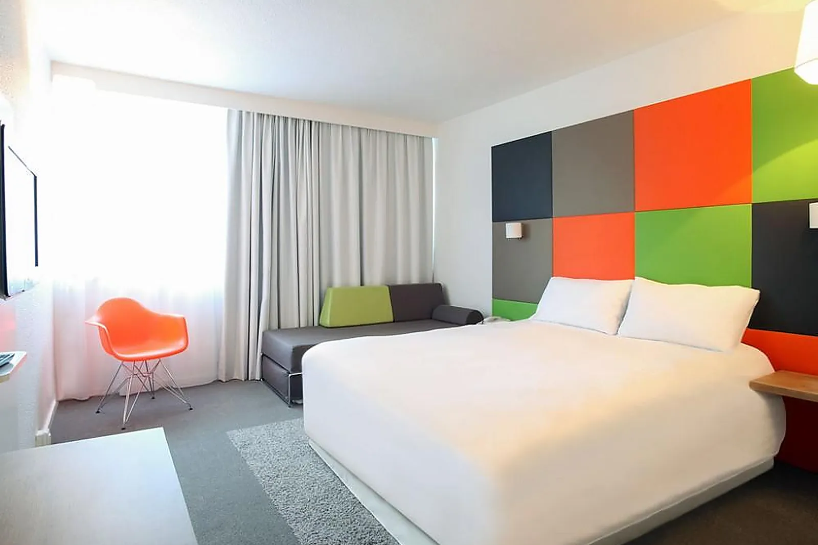 Lieux événementiels, IBIS STYLES NANCY SUD HOUDEMONT