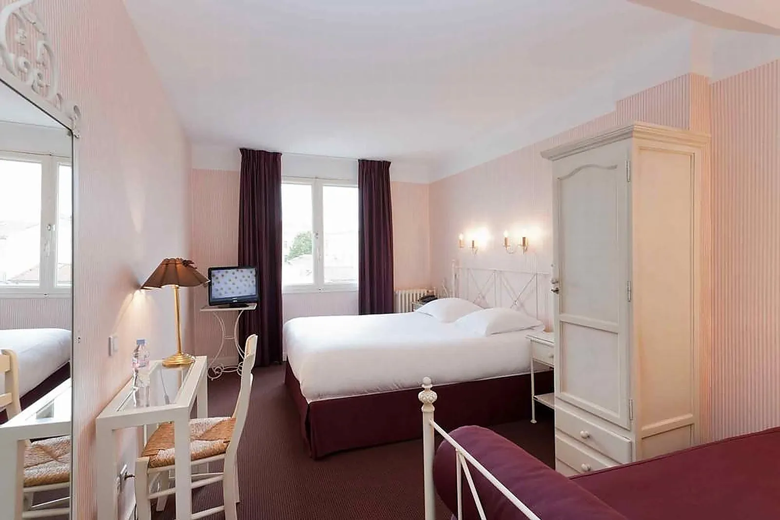 Lieux événementiels, IBIS STYLES NIORT CENTRE GRAND HÔTEL