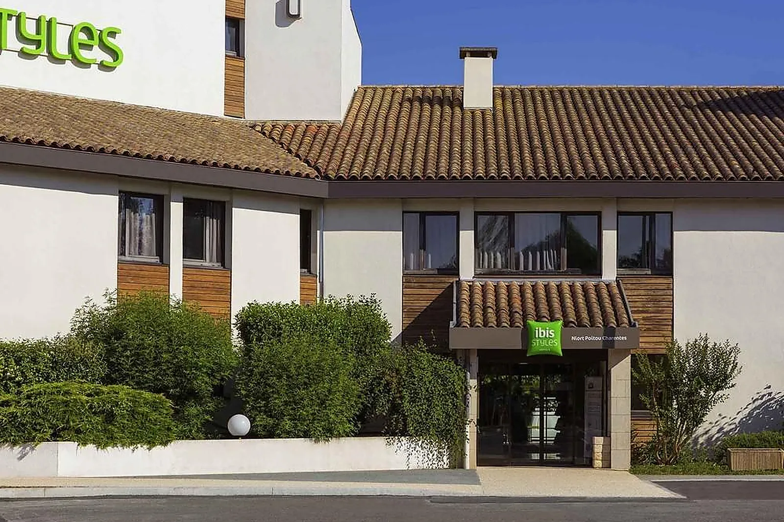 Lieux événementiels, IBIS STYLES NIORT POITOU-CHARENTES