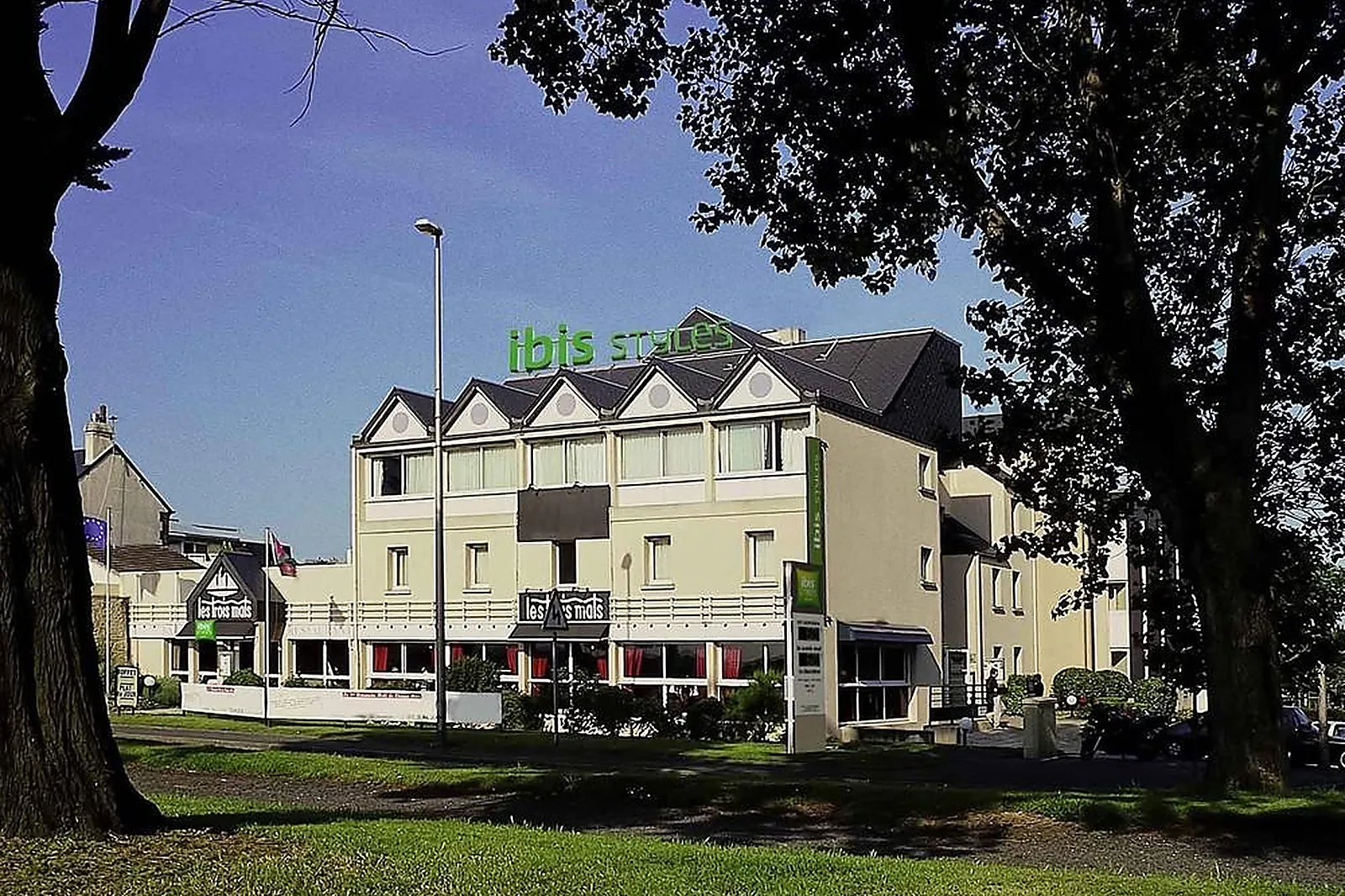 Lieux événementiels, IBIS STYLES OUISTREHAM
