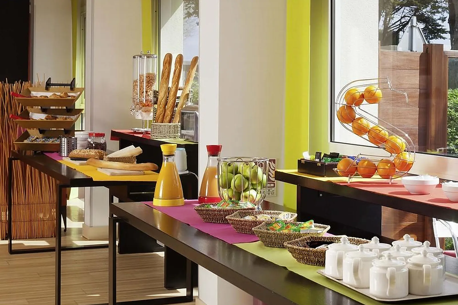 Lieux événementiels, IBIS STYLES OUISTREHAM