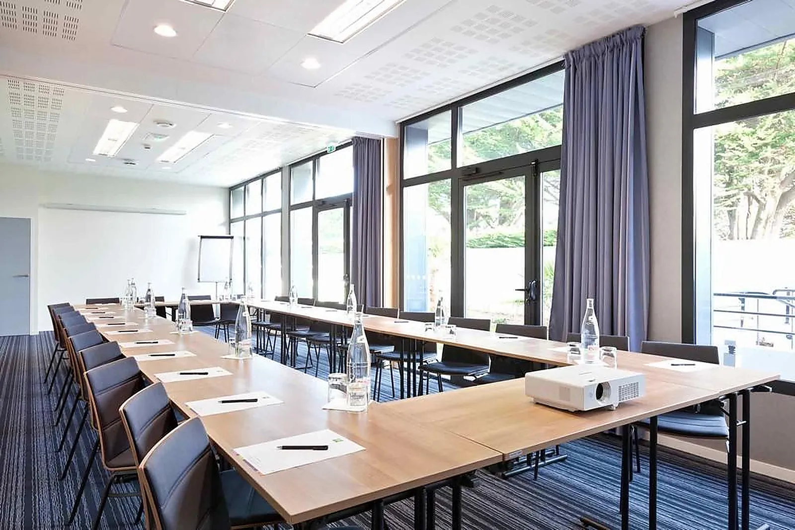 Lieux événementiels, IBIS STYLES QUIBERON CENTRE