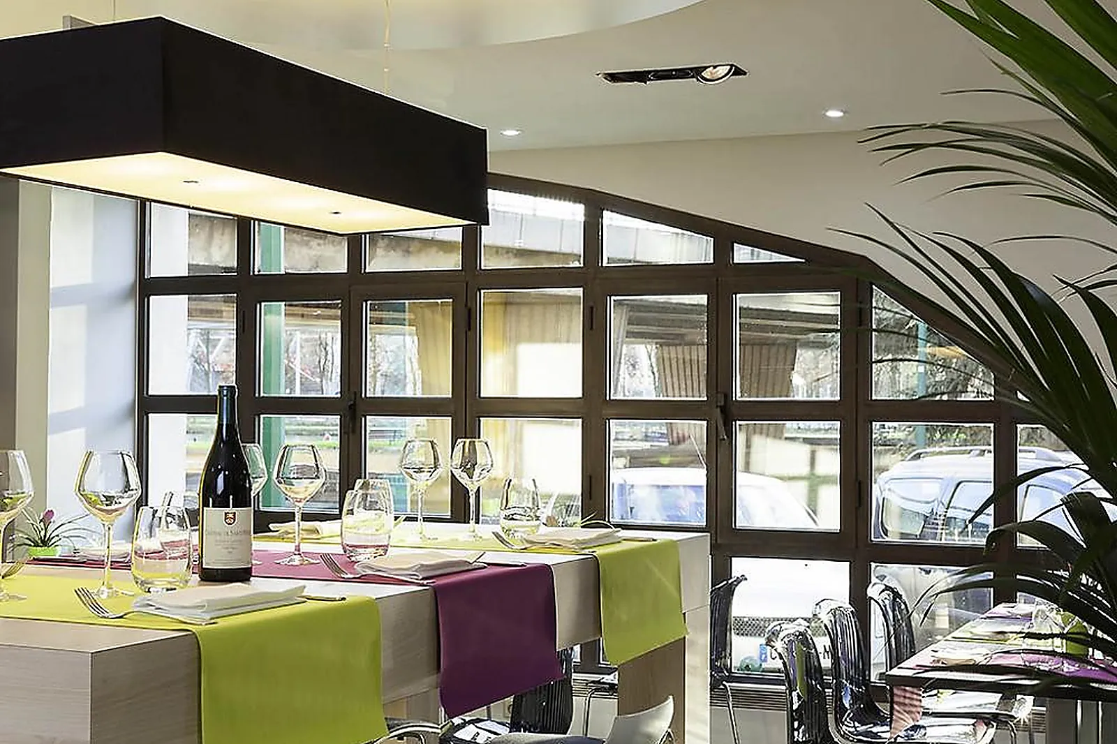 Lieux événementiels, IBIS STYLES REIMS CENTRE CATHÉDRALE