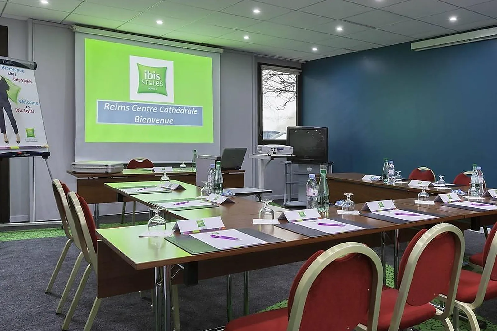 Lieux événementiels, IBIS STYLES REIMS CENTRE CATHÉDRALE